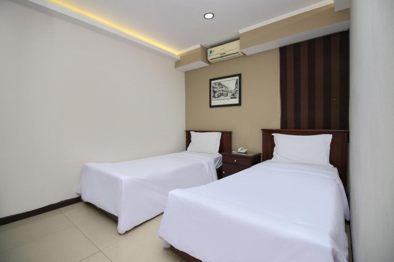 Sky Hotel Buah Batu 1 Bandung Zewnętrze zdjęcie